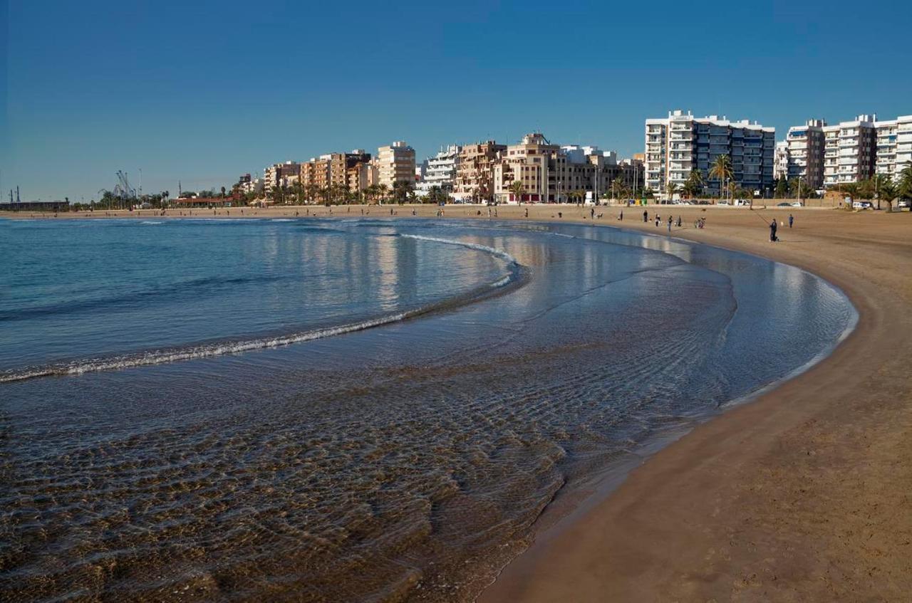 Uim Mediterraneo Poeta 4 Wifi Sagunto المظهر الخارجي الصورة